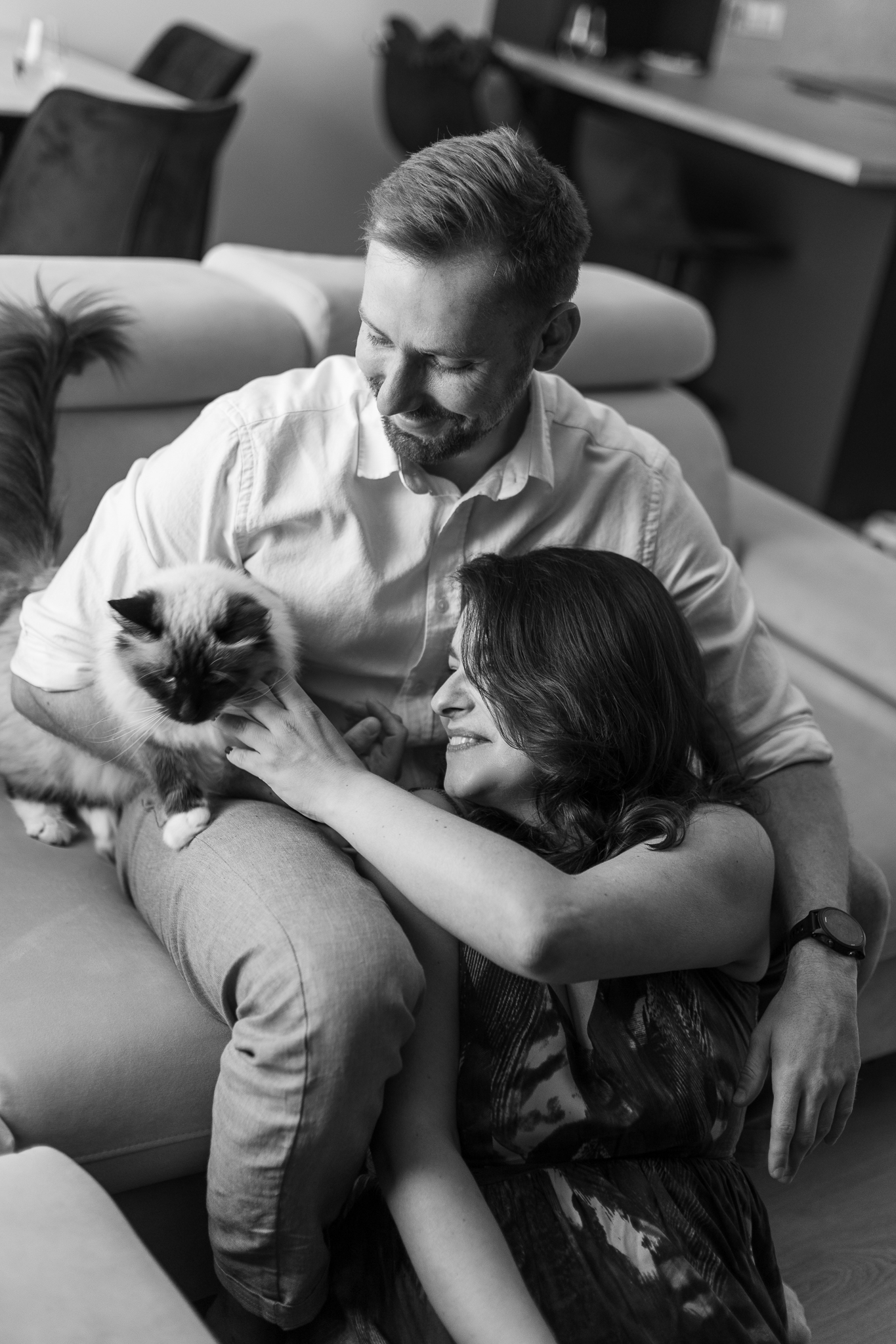 sesja ciążowa dla par warszawa czarnobiałe